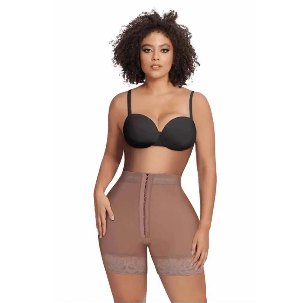 Body shaper